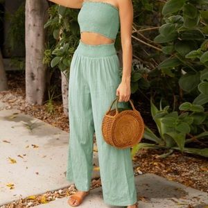 Shirred tube top & crinkle pants set